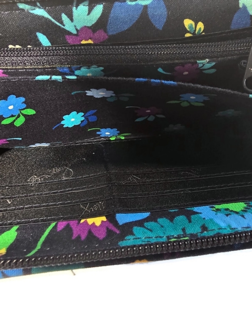 Vera Bradley Midnight Blues Accordion Wallet Zip Around Clutch Retired - Picture 12 of 15